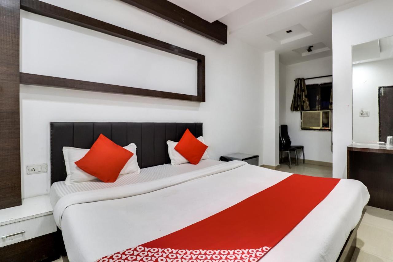 Oyo Flagship Just-9 Inn Near Sahara Ganj Mall Lucknow Esterno foto